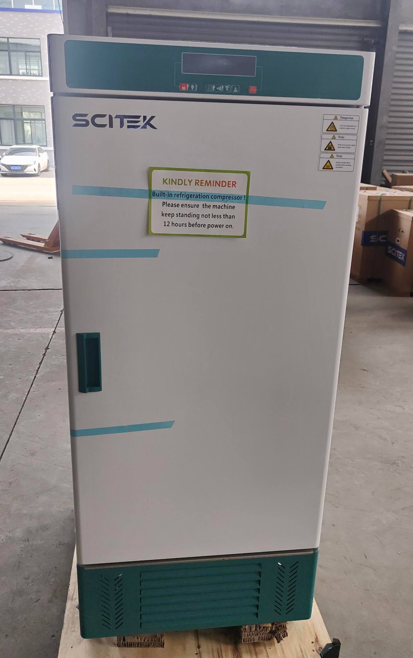 Thermostatic Incubator