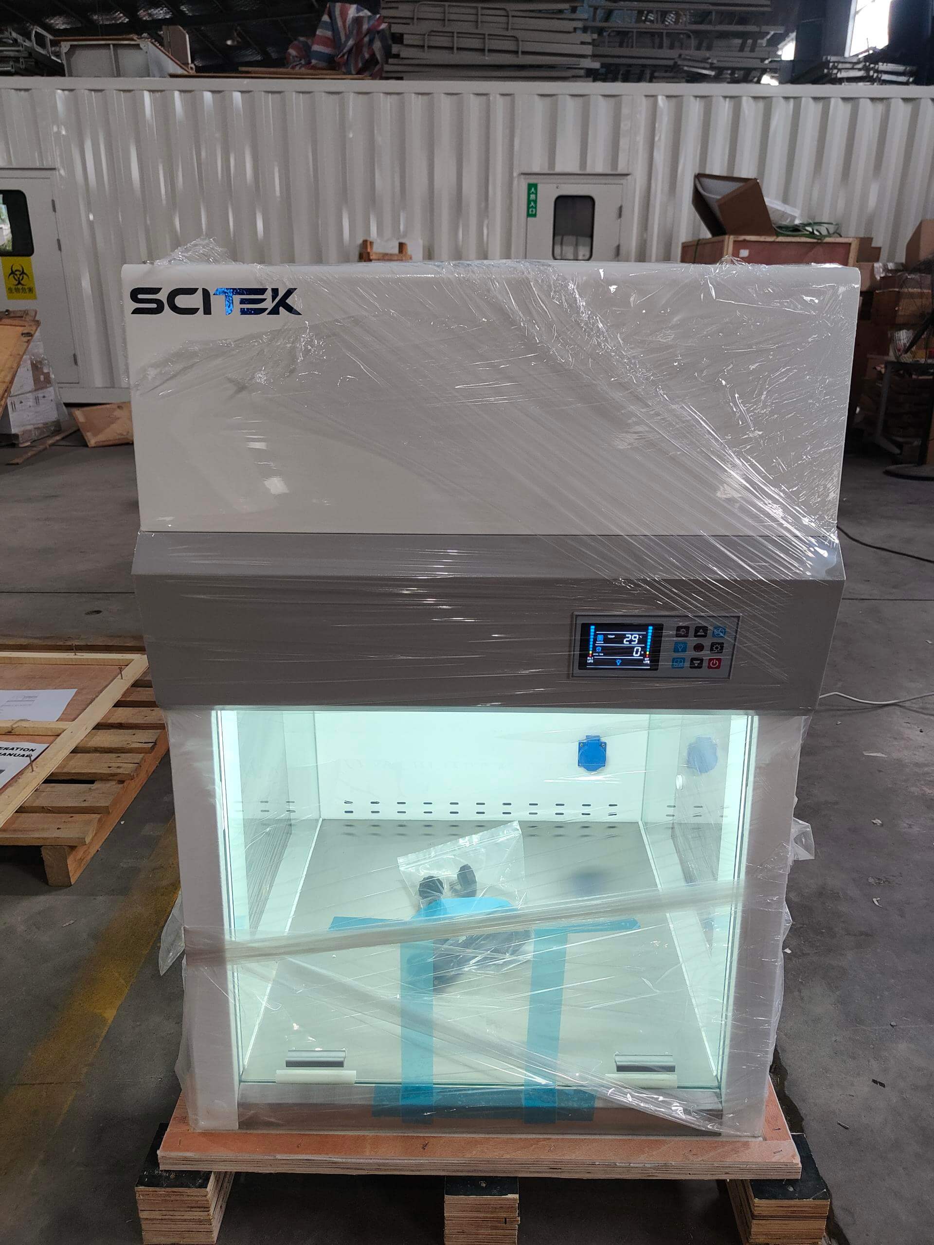 Vertical Laminar Flow Cabinet