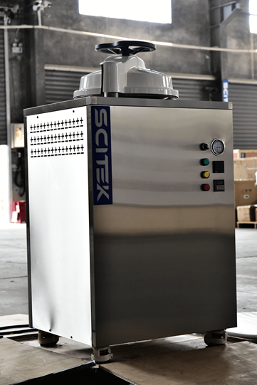  Laboratory Autoclave