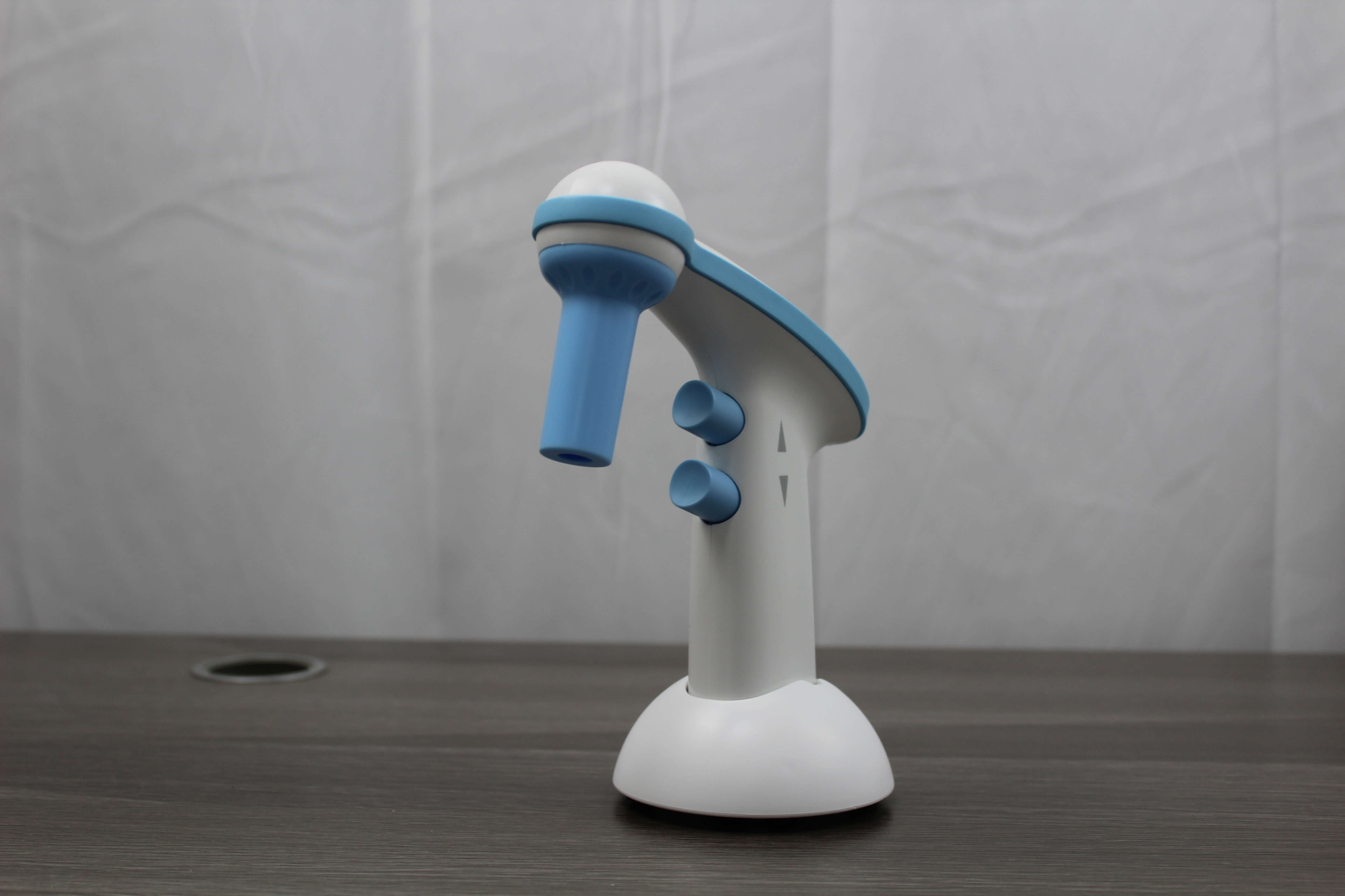 pipette and pipette filler
