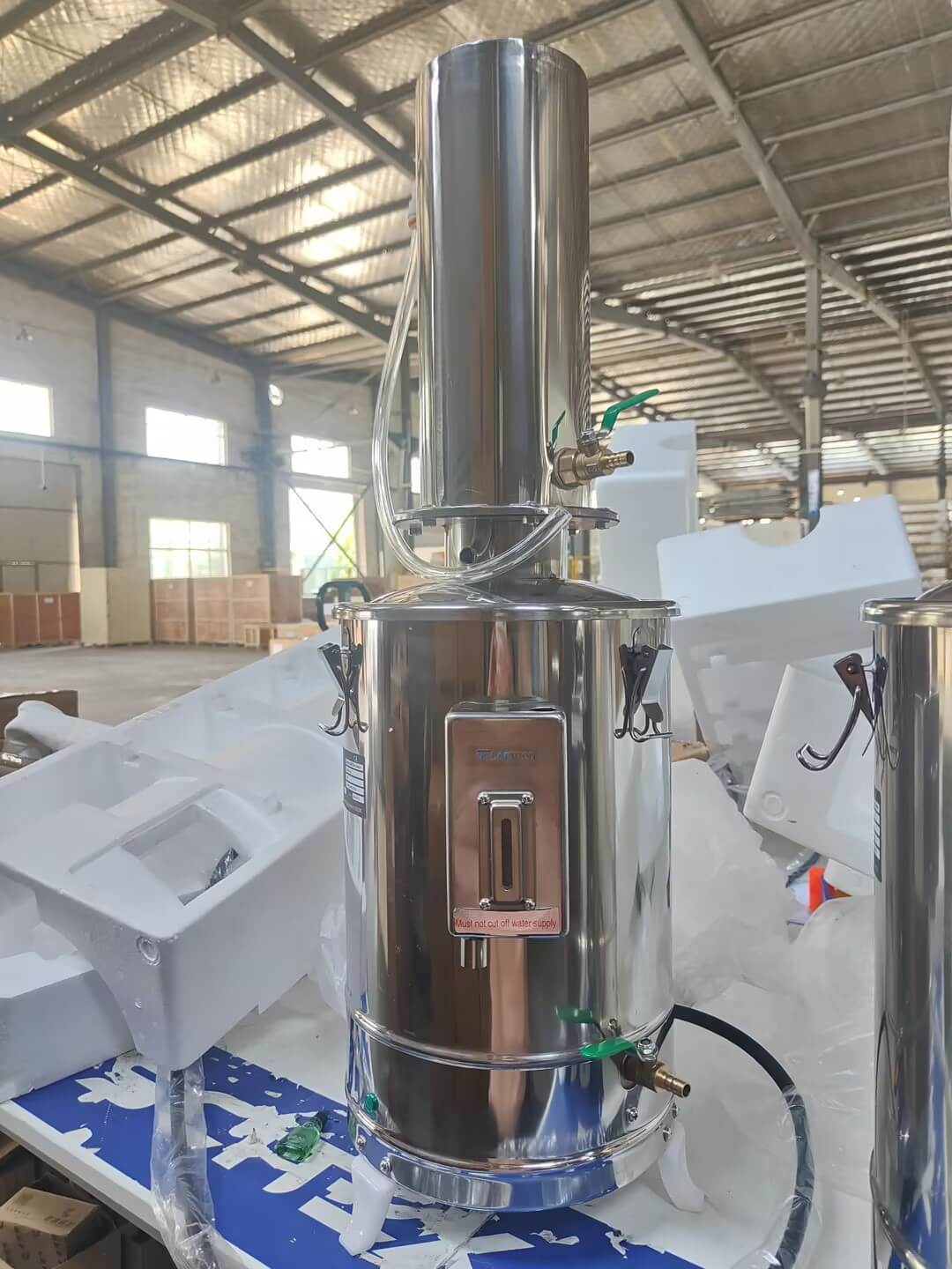 WD-10I (4) Electric-heating Water Distiller