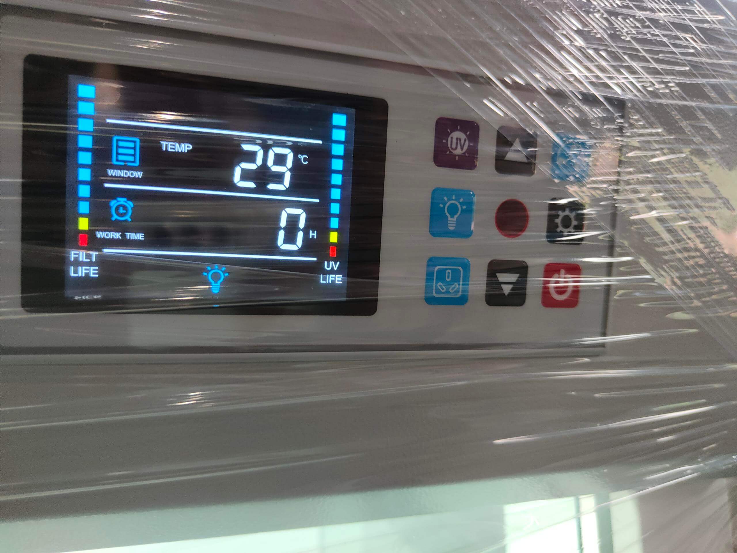 Vertical Laminar Flow Cabinet