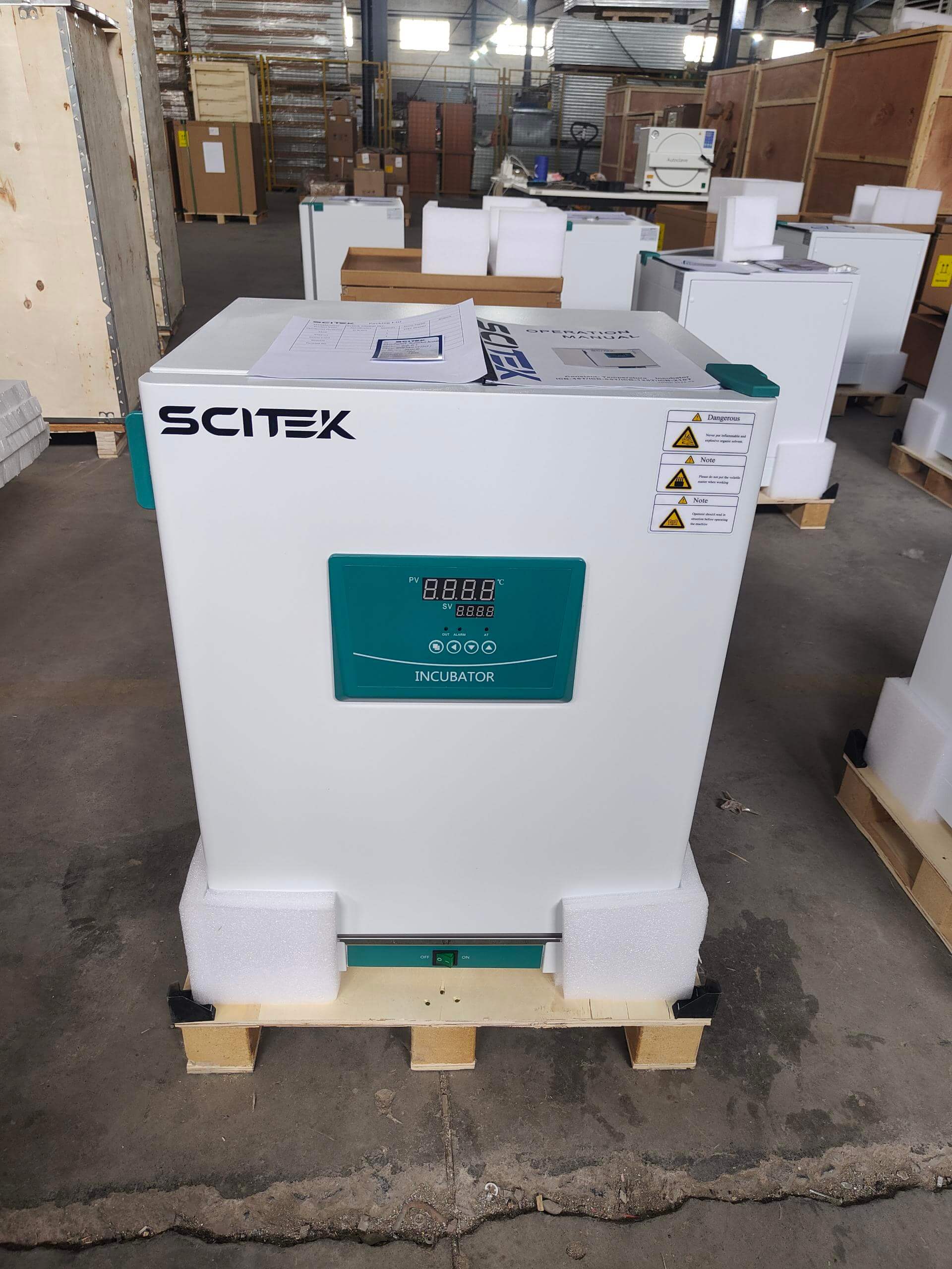 ICB-65T (3) Constant-Temperature Incubator