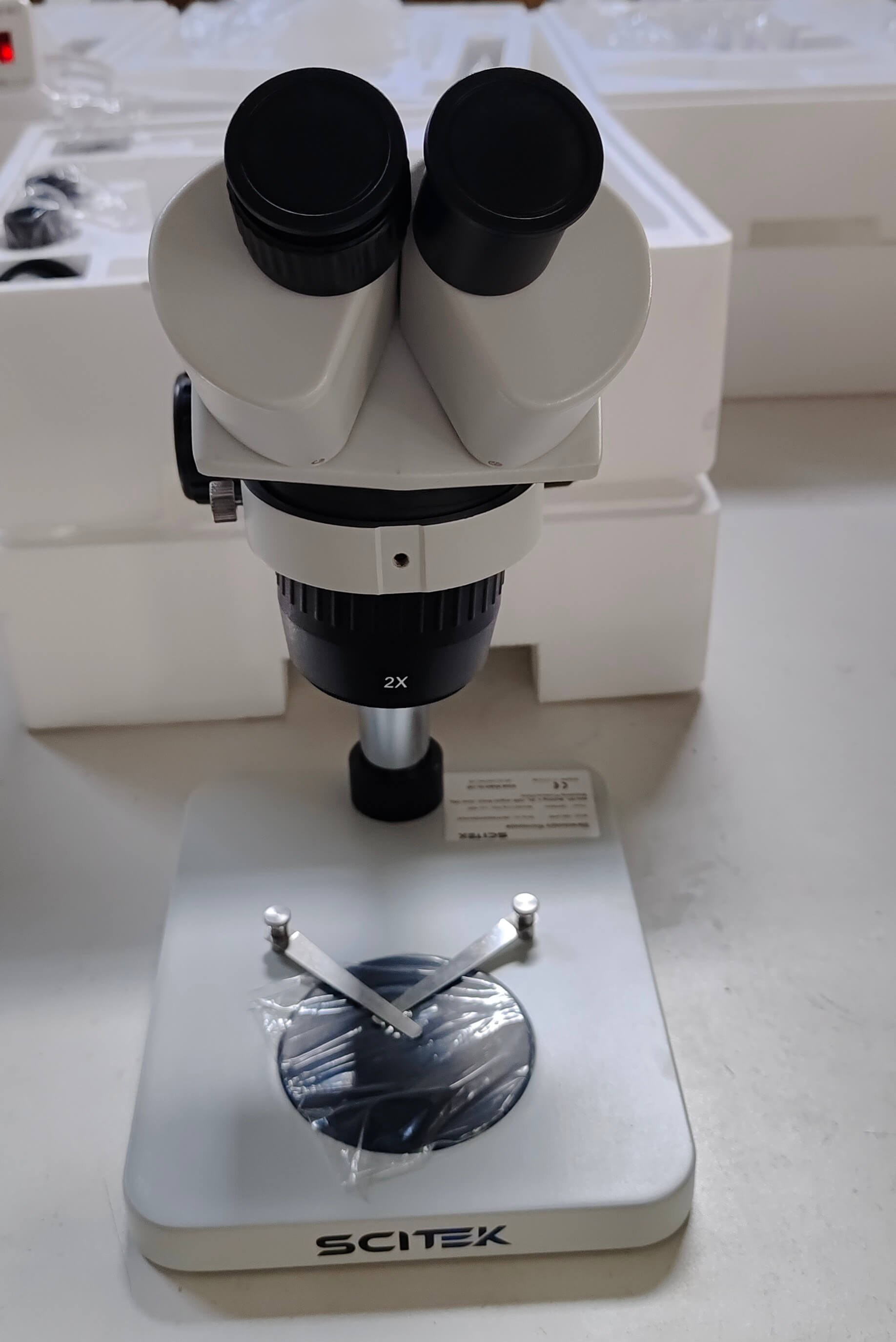 MSC-ST60 (2) Stereoscopic Microscope
