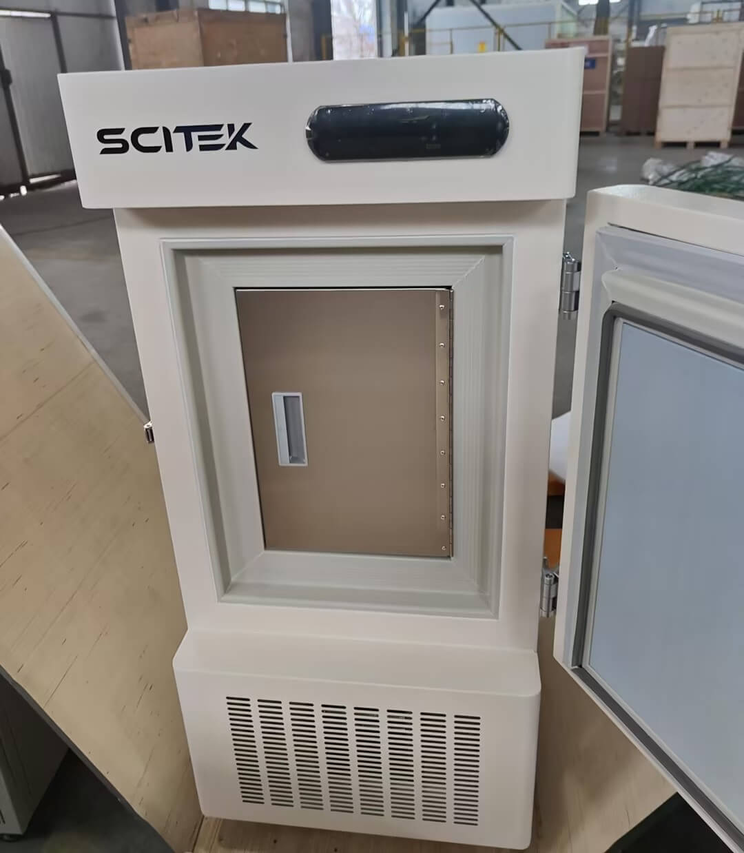 Ultra Low Temperature Freezer