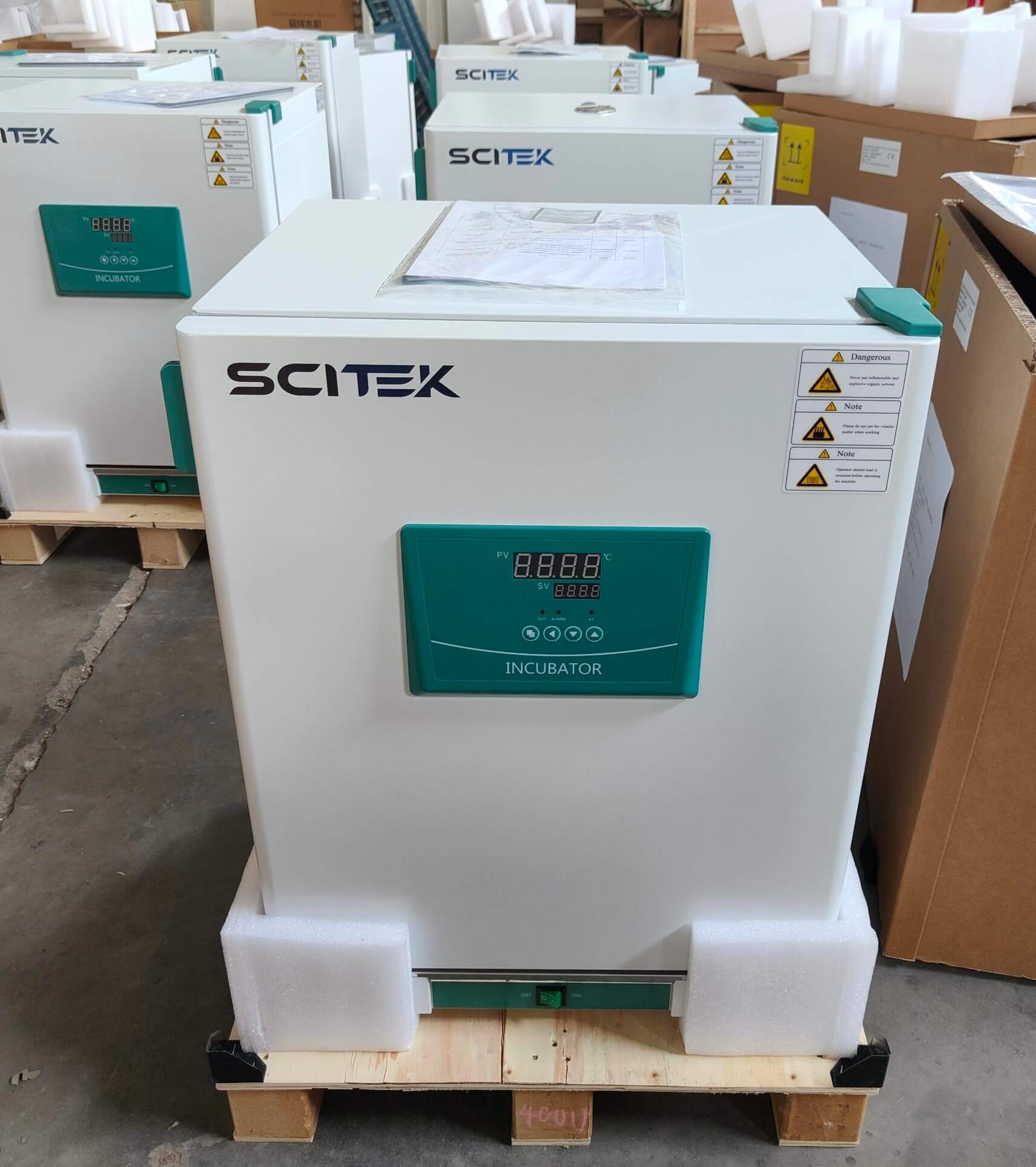 ICB-65 (2) Constant-Temperature Incubator
