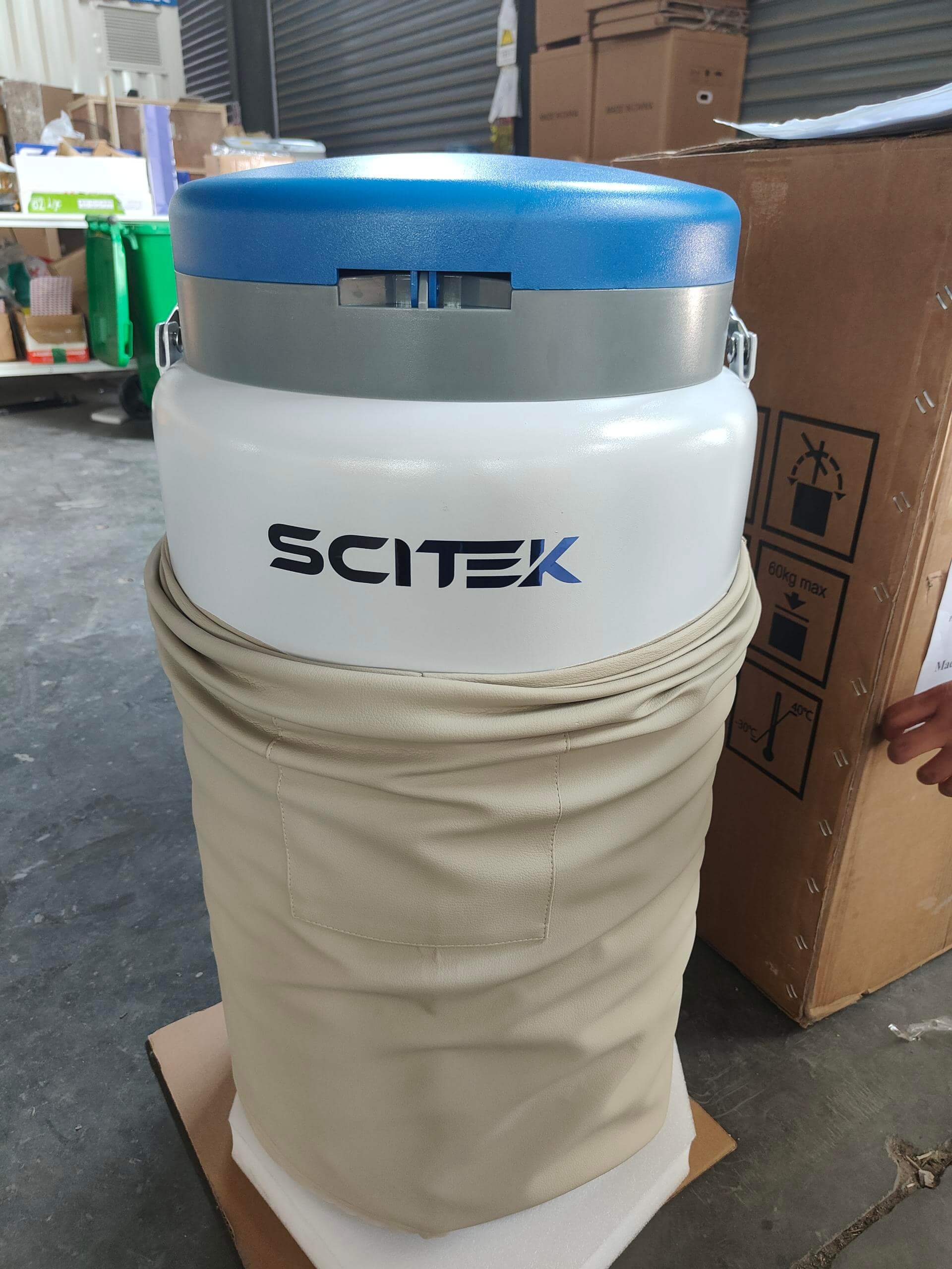 Dry Shipper Liquid Nitrogen Tank
