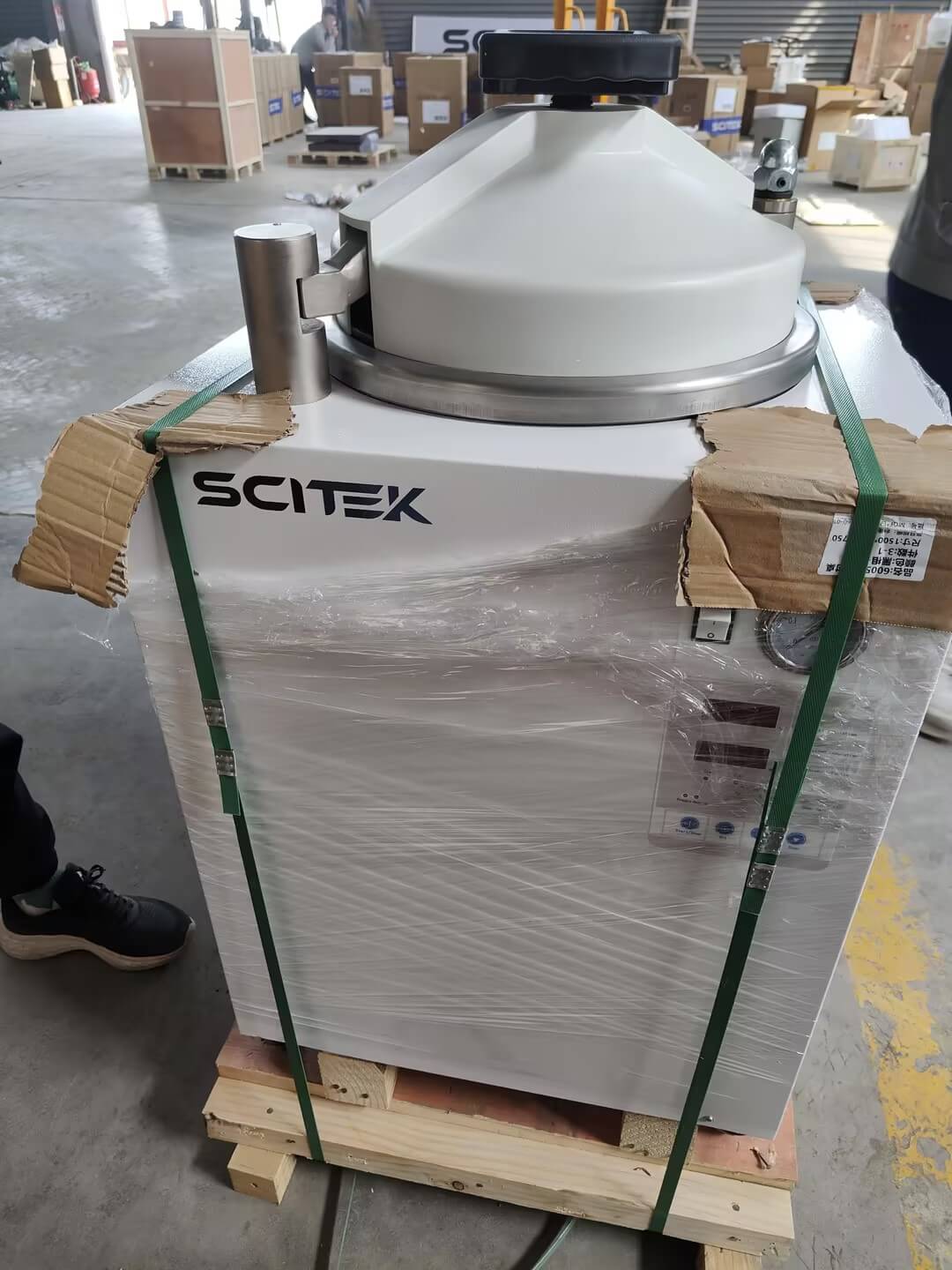 ST-V80E (9) Vertical Pressure Steam Sterilizer