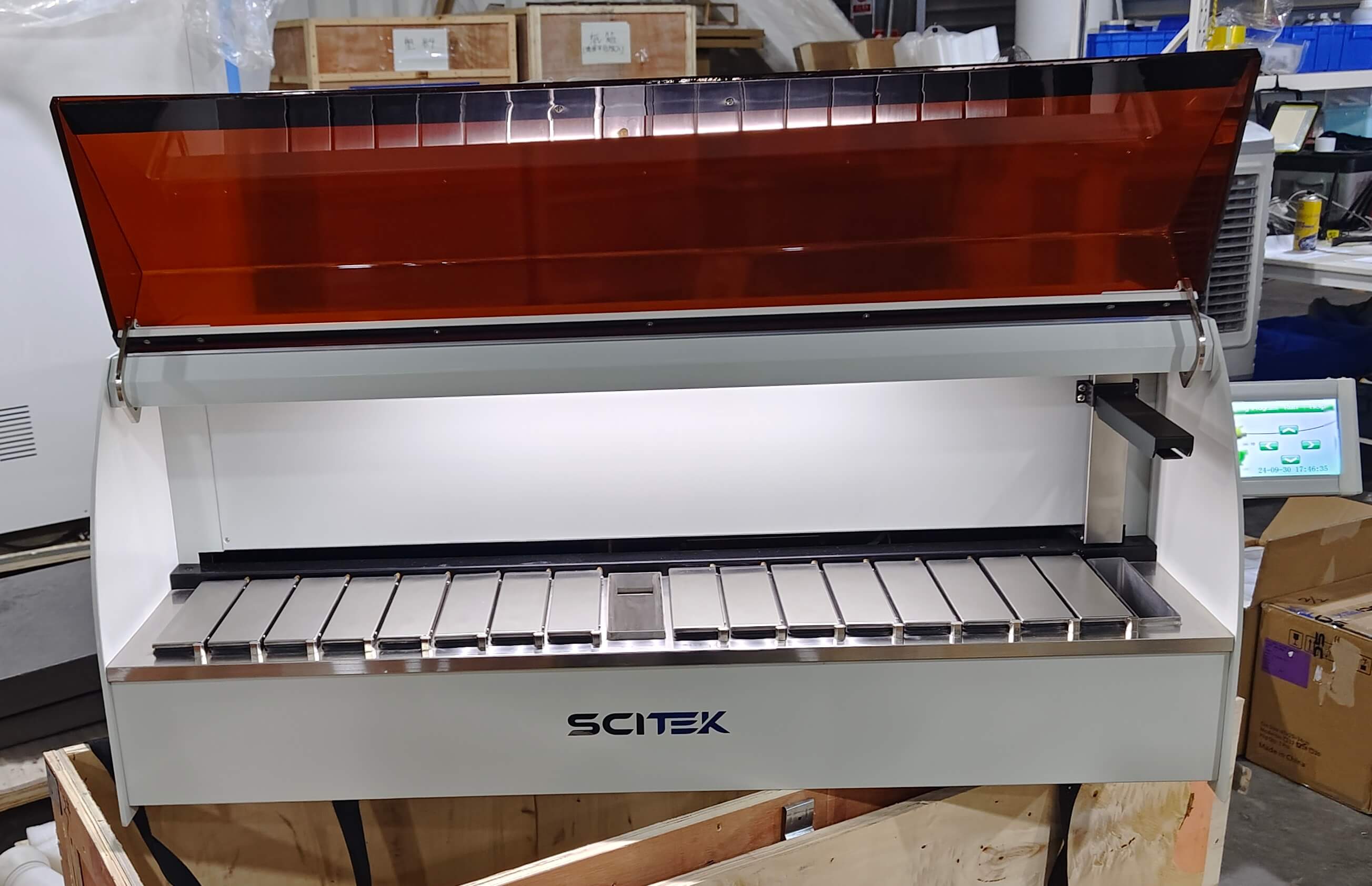 automatic slide stainer