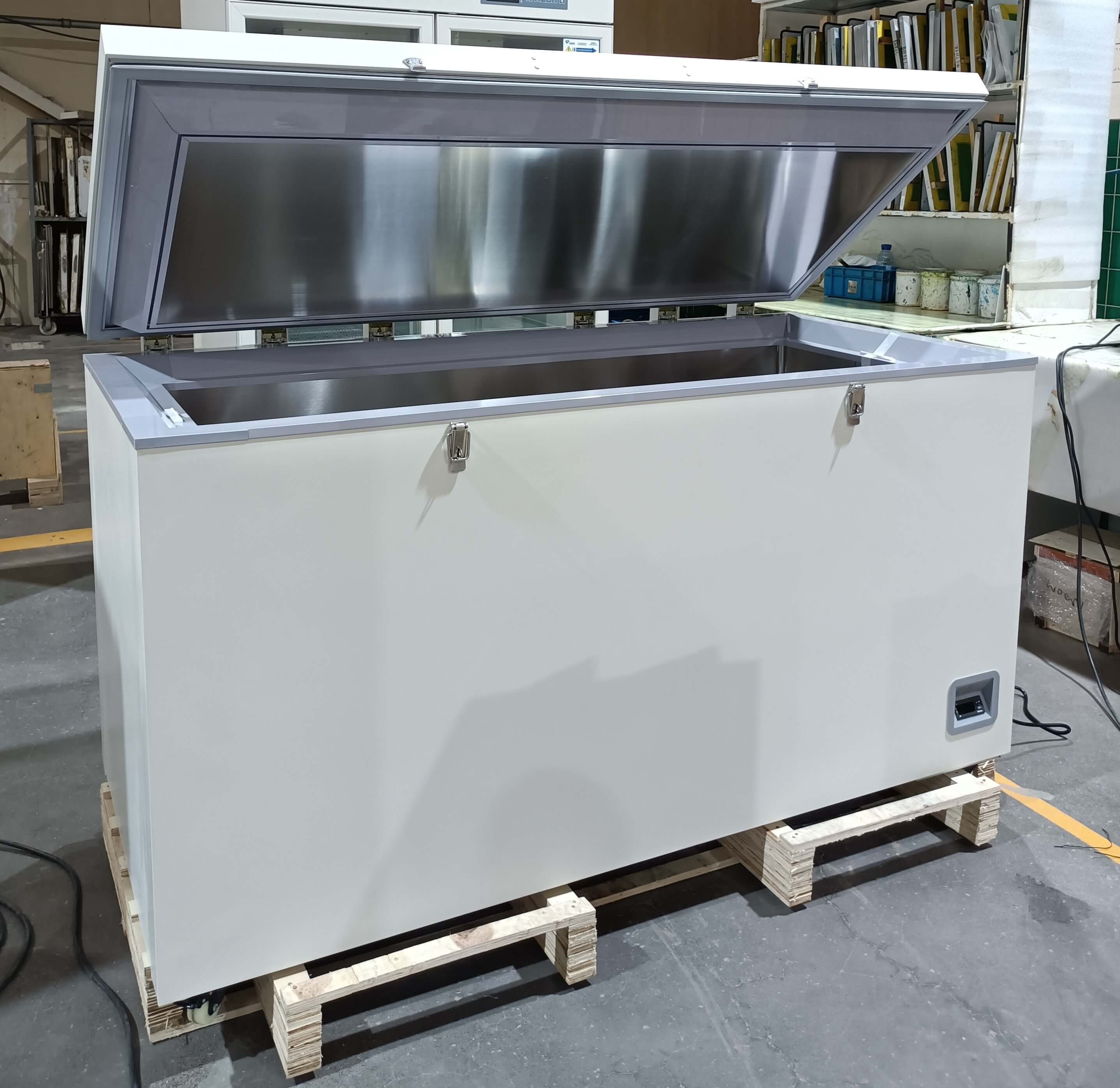 Ultra Low Chest Freezer 