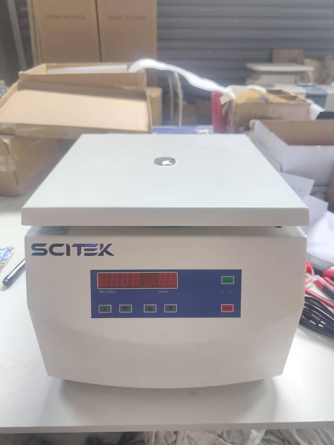 Benchtop Low Speed Centrifuge